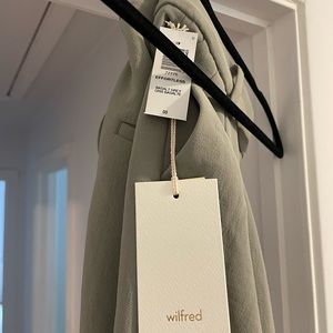 Aritzia Wilfred High Rise Wide Leg Effortless Pant Regular Length